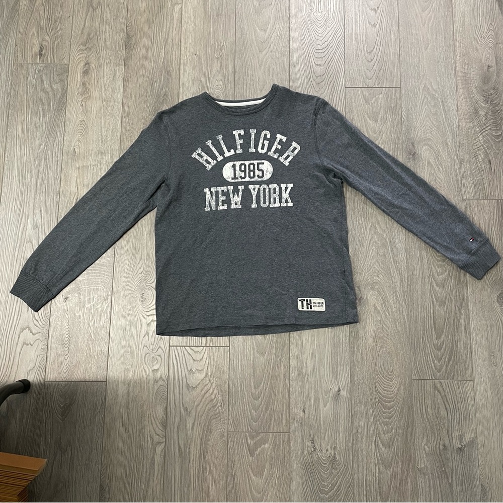 Tommy Hilfiger Charcoal Gray Graphic Long Sleeve Tee